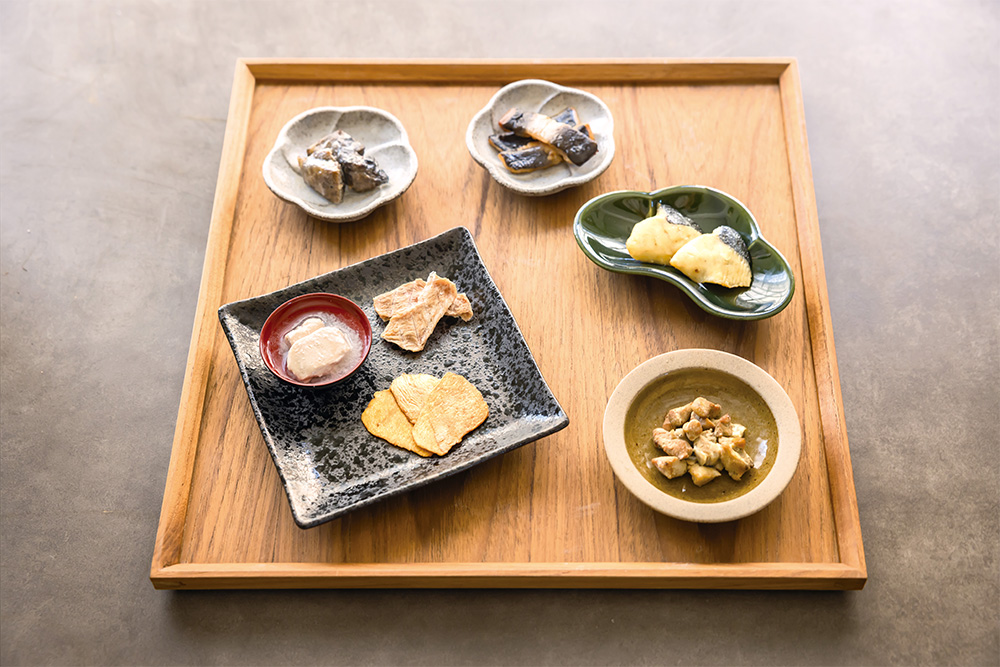 “豆皿”をたくさん並べて賑やかに!